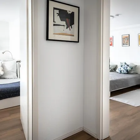 Eich-penthouse, Zentral Am Stadtwald Mit Ausblick Ueber Stadt, 24h Self Check-in, Netflix, Disneyplus *